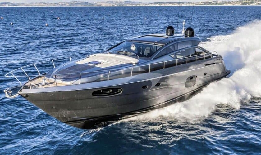 Pershing 62 Urus